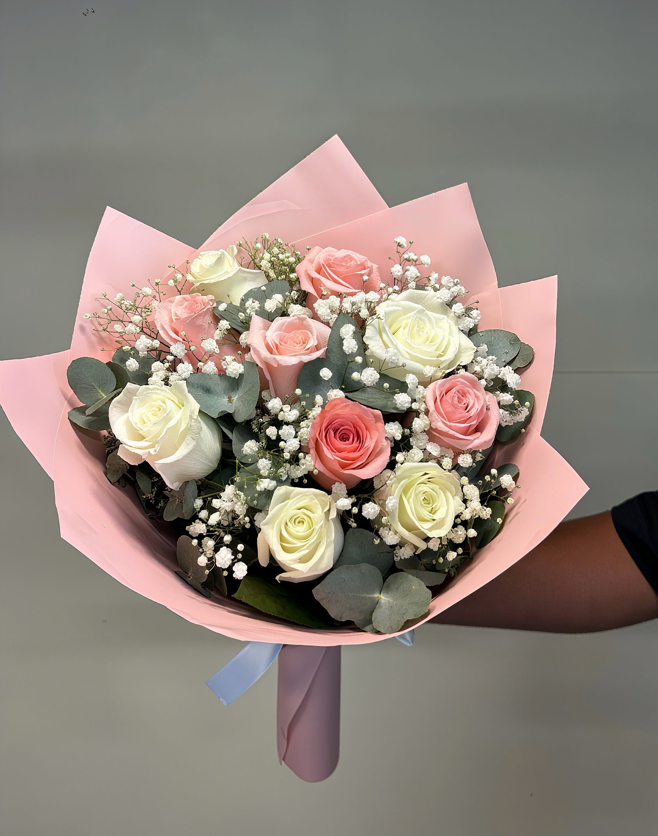 WHITE & PINK MEDIUM