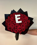 BOUQUET 50 ROSES ROUGES + INITIALE ❤️